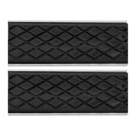 Mäkké upínacie čeľuste zveráka YATO 75 x 30 mm (2 ks)